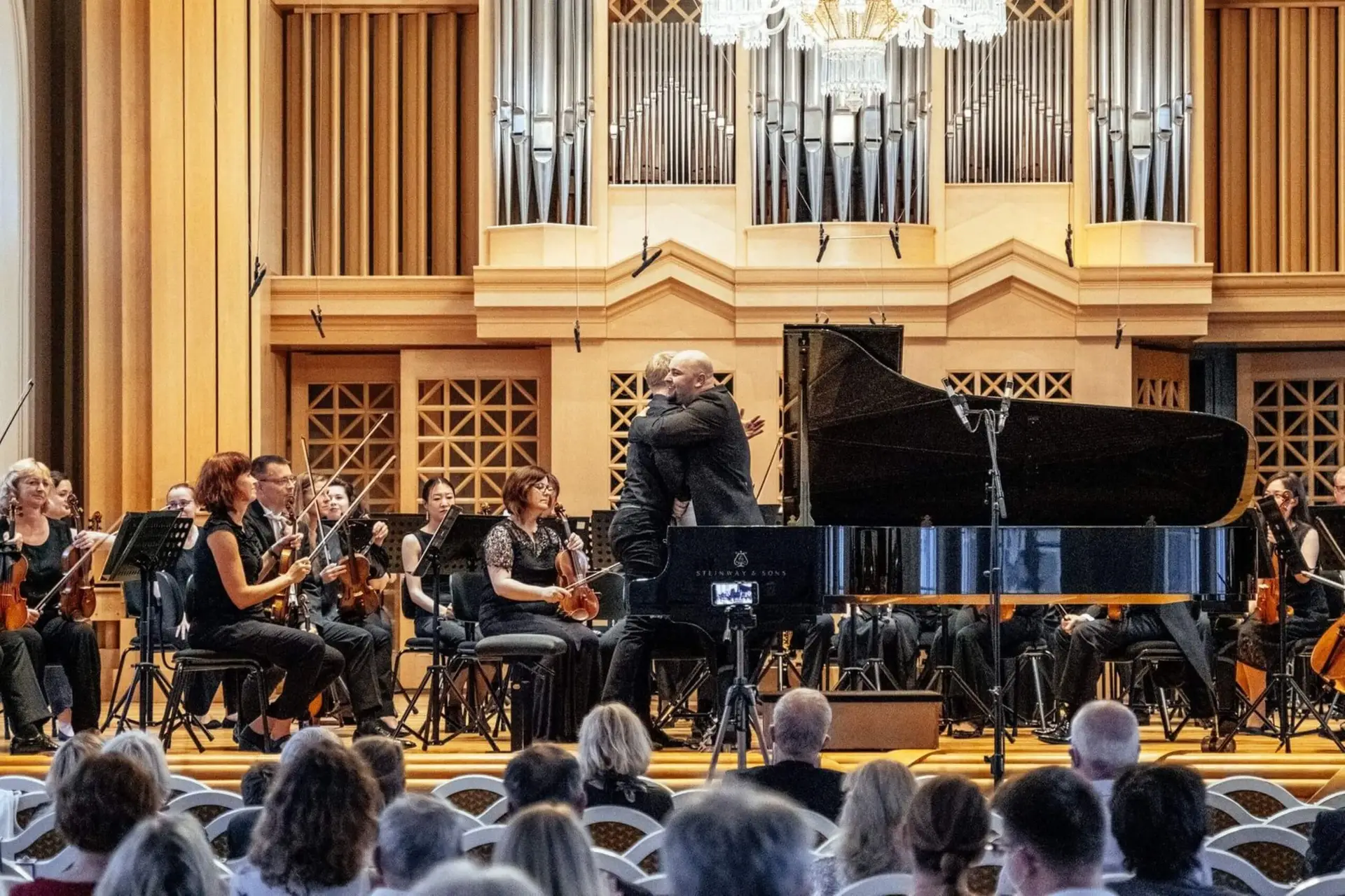 Jakub Sladek performing Schumann Piano Concerto in A minor with the Prague Philharmonia