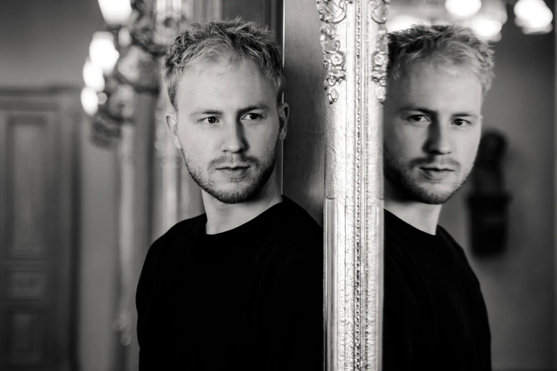 Jakub Sladek Pianist mirror portrait in black and white, photo by Vojtech Kaba